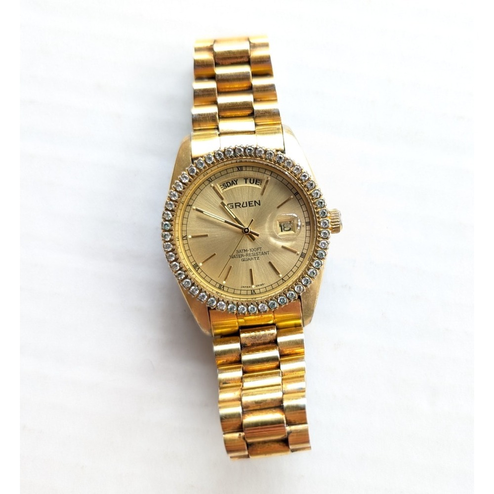 NEEDS BATTERY Gruen Presidents Day Watch Quartz Gold Tone Dial Crystal Bezel